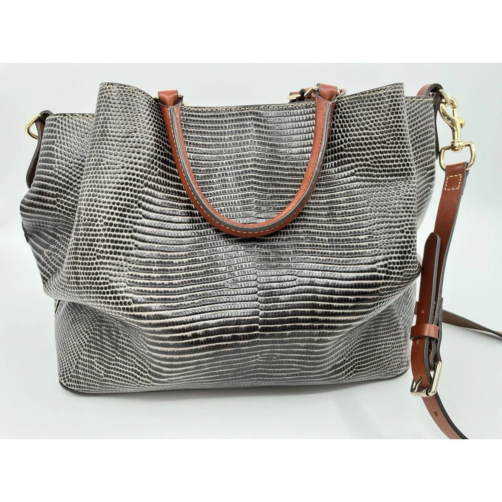 Dooney & Bourke dooney bourke